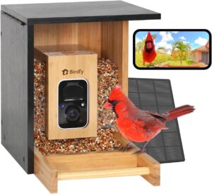 Smart bird feeder with camera