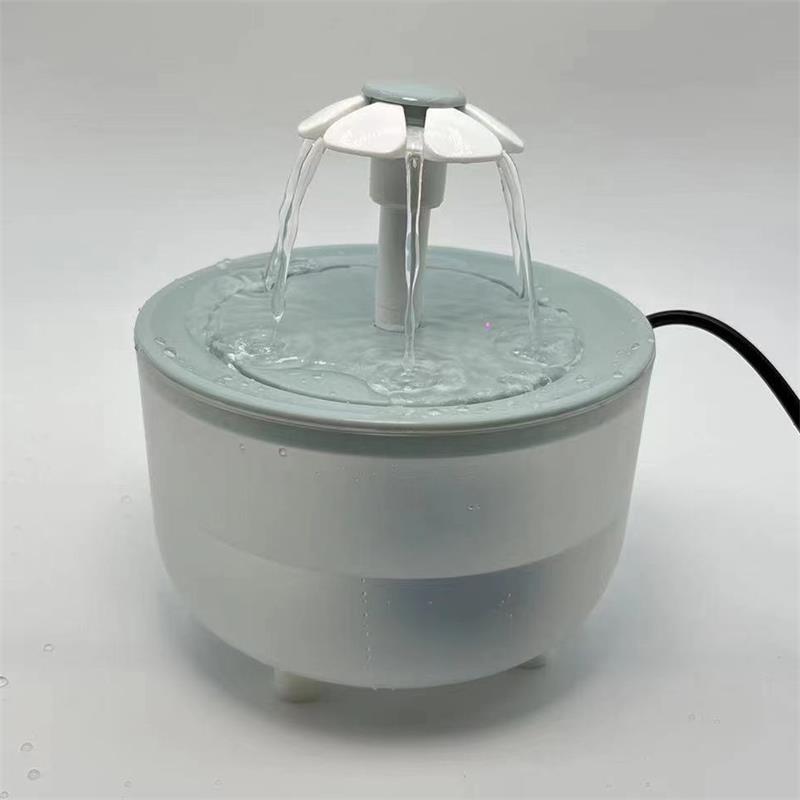 Pet water fountain bowl and recirculating tank